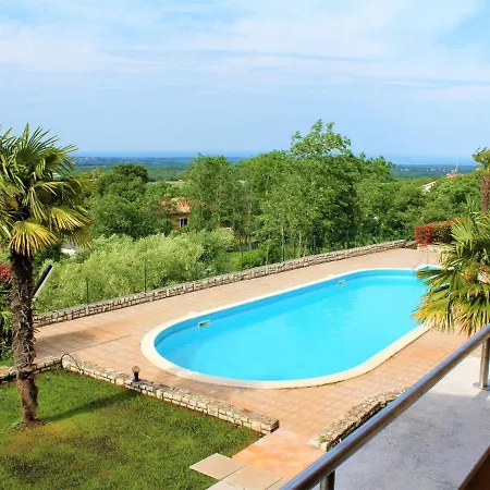 Modern Apartment In Kastelir With Swimming Pool 別荘 *